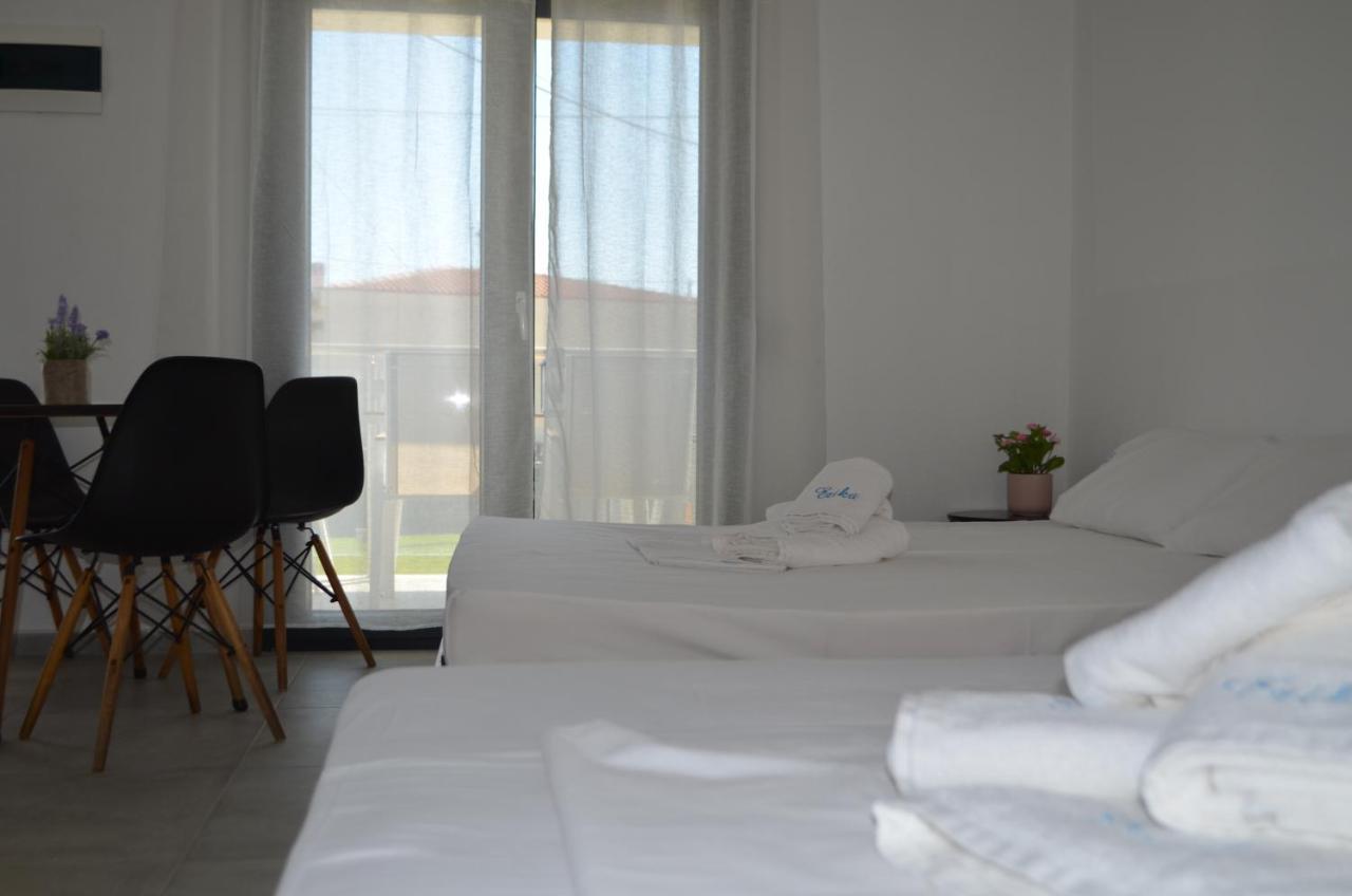 Erika Boutique Apartments Нікіті Екстер'єр фото